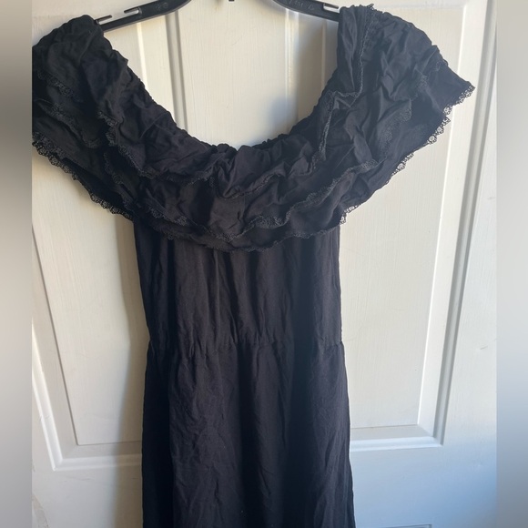 Alice + Olivia Lita Off the Shoulder Bohemian Midi Dress in Black Size 2 - Picture 3 of 9